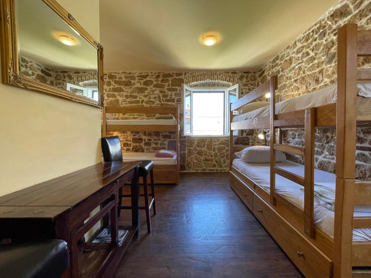Tequila Bar Hostel (Adults Only) Zadar Extérieur photo